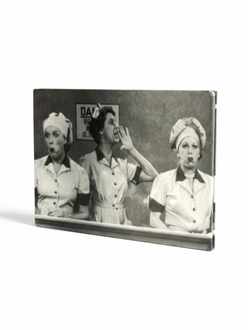 ⭐️🎬” I LOVE LUCY” Magnet ((Like New))🎬⭐️